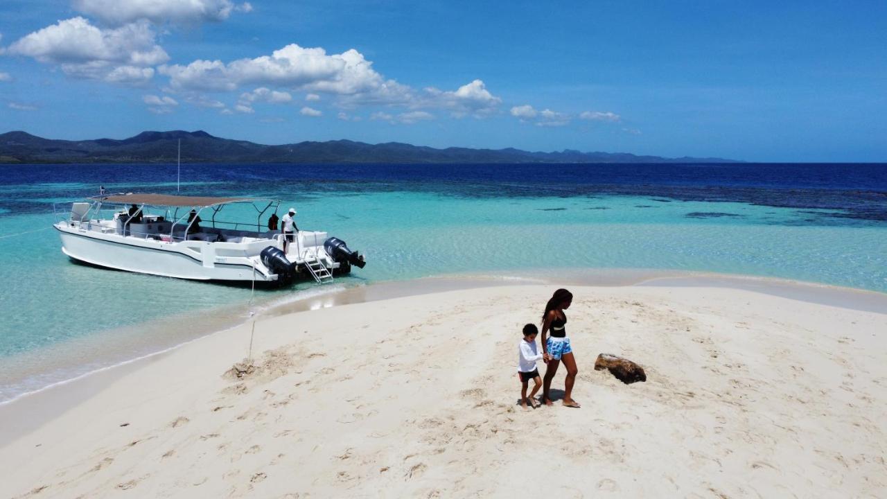 Blue Island Punta Rucia Hotel Exterior photo